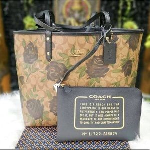 RARE Coach Camo Floral Reversible City Tote